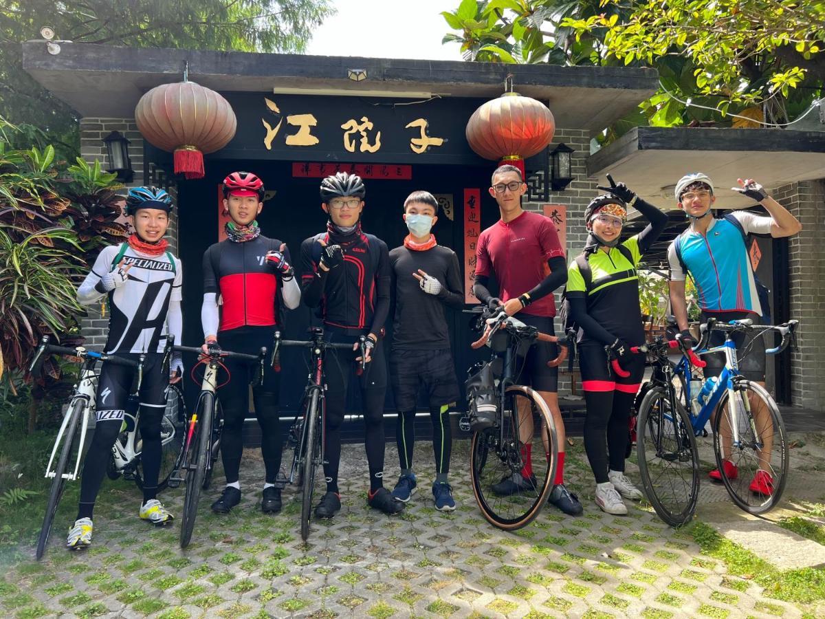 Jiang'S B&B 江院子庭園民宿 Ji'an Extérieur photo